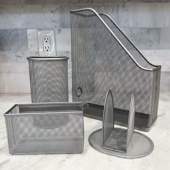 Other - 4PC Wire Mesh Desk Organizer Set